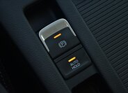 Volkswagen Passat Kombi 1,6 l 88 kw