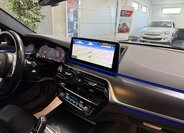 BMW Řada 5 Kombi 3,0 l 210 kw