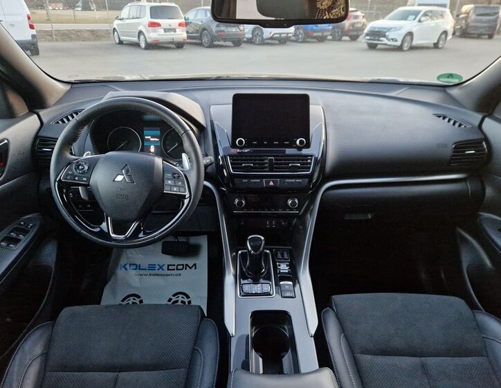 Mitsubishi Ostatní SUV / Terénní 2,4 l 138 kw