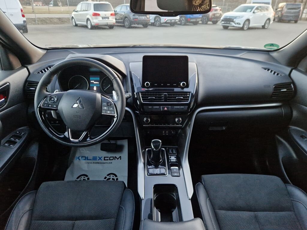 Mitsubishi Ostatní SUV / Terénní 2,4 l 138 kw