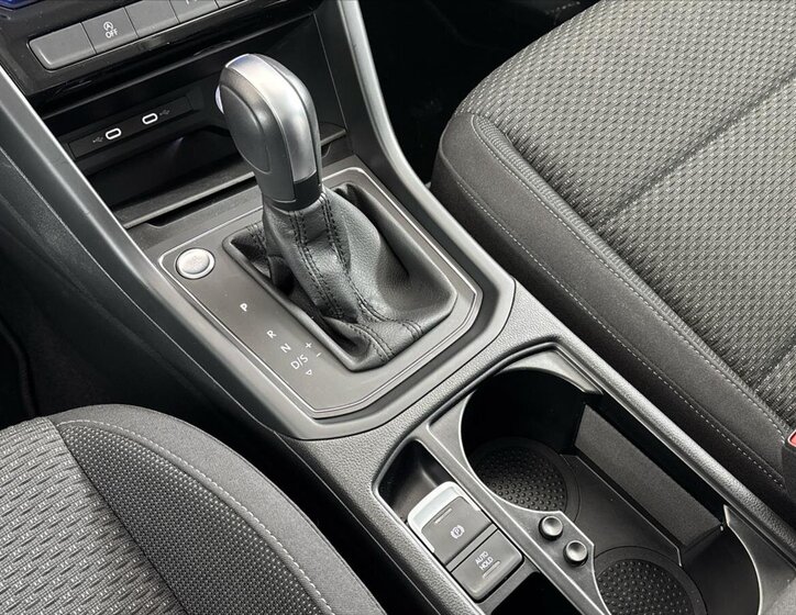 Volkswagen Touran MPV 1,5 l 110 kw