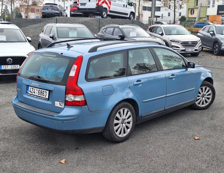 Volvo V50 Kombi 2,4 l 125 kw