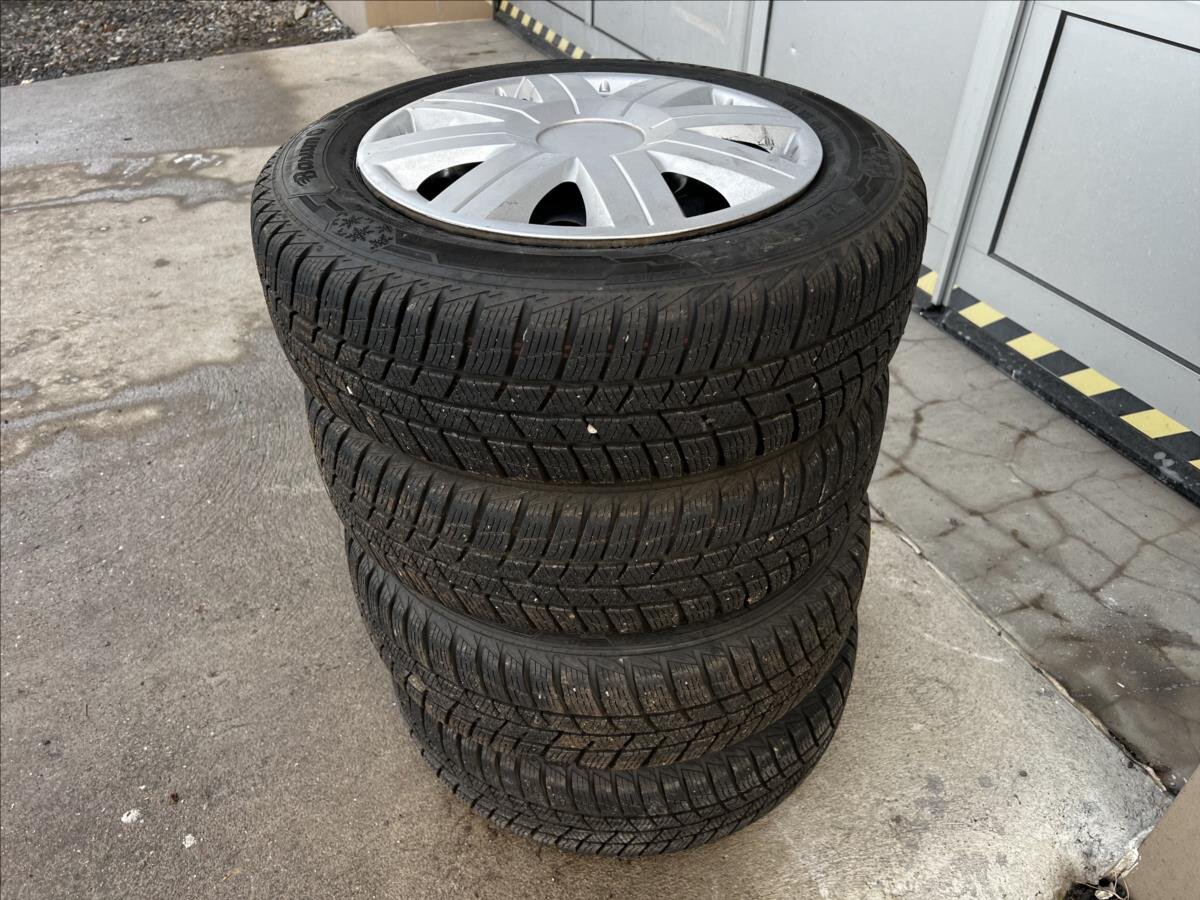 Ford Ka Hatchback 1,2 l 51 kw