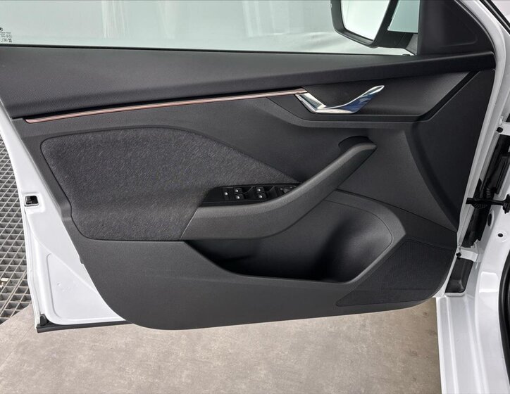 Škoda Scala Hatchback 1,5 l 110 kw