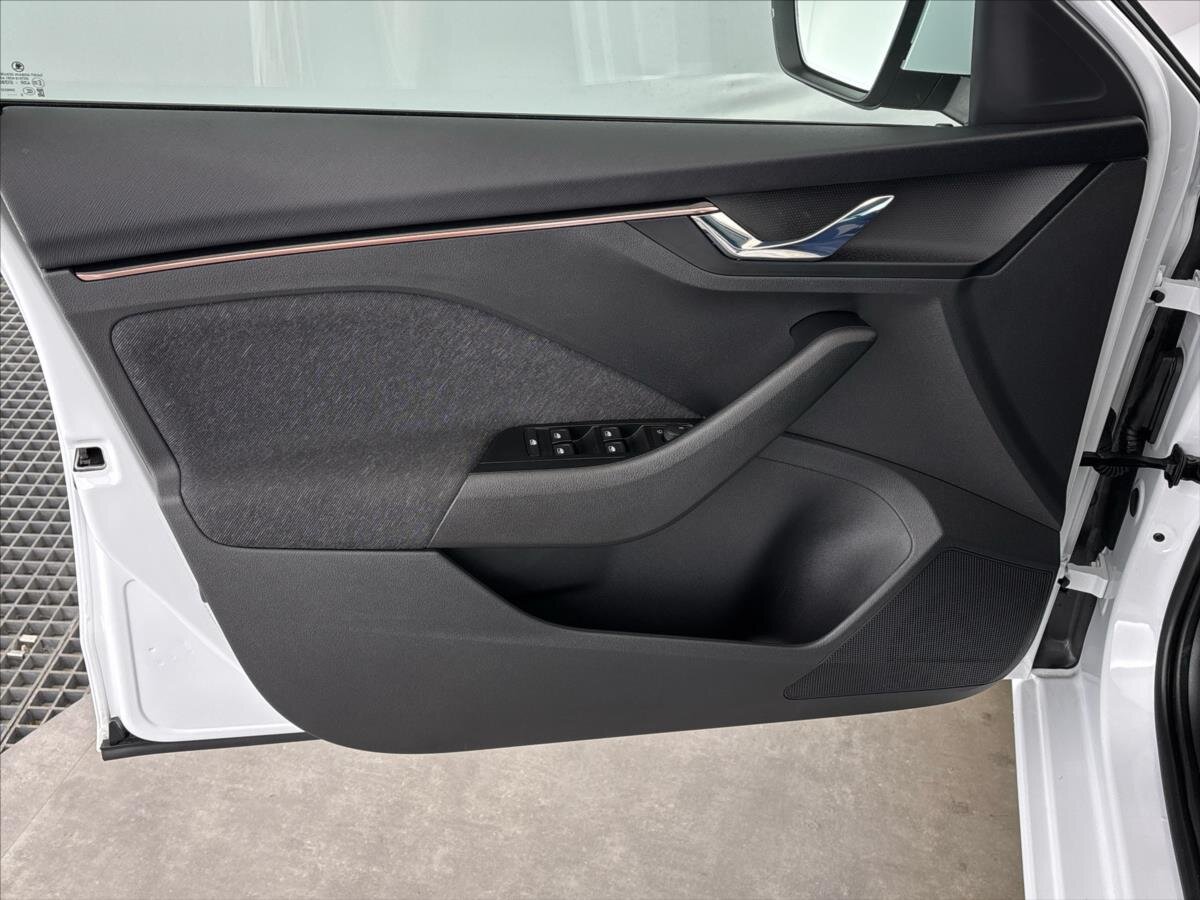 Škoda Scala Hatchback 1,5 l 110 kw