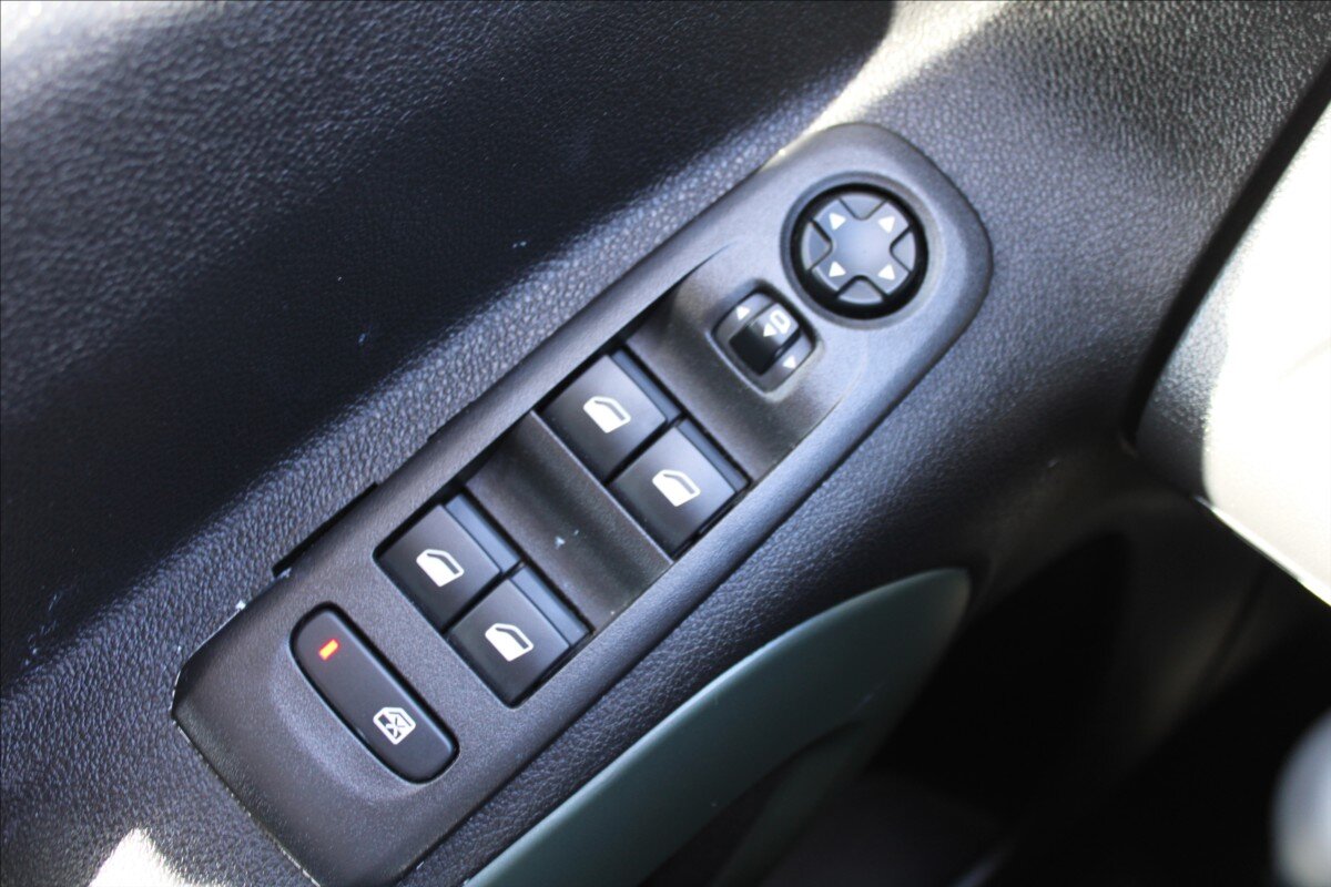 Citroën Berlingo MPV 1,5 l 96 kw