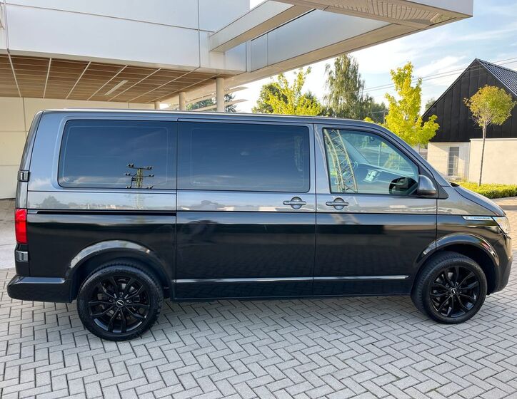 Volkswagen Caravelle 7