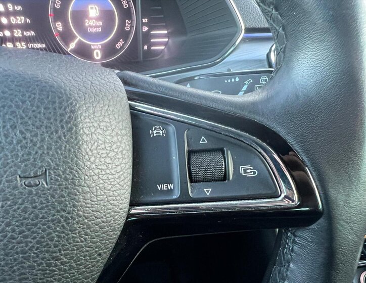 Škoda Superb Kombi 1,5 l 110 kw