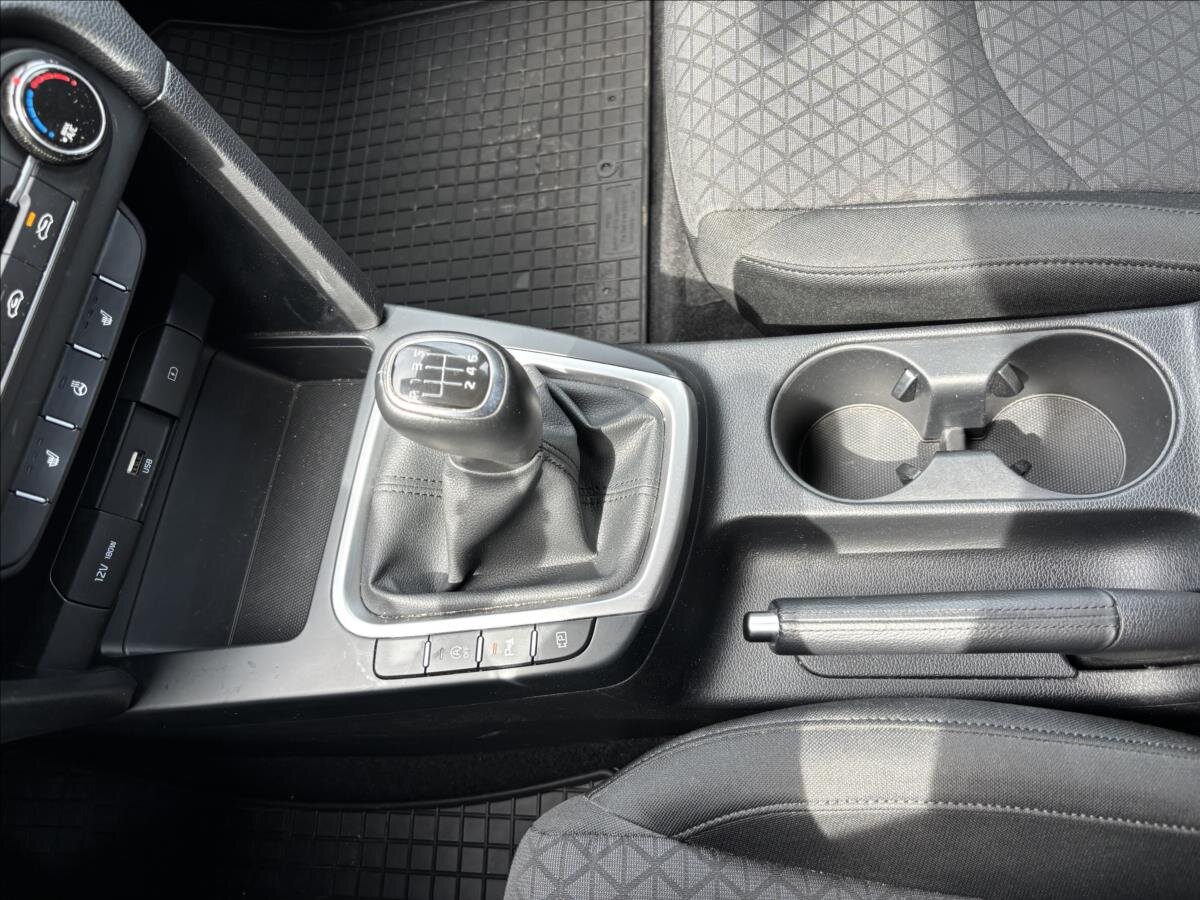 KIA Ceed Hatchback 1,5 l 117 kw