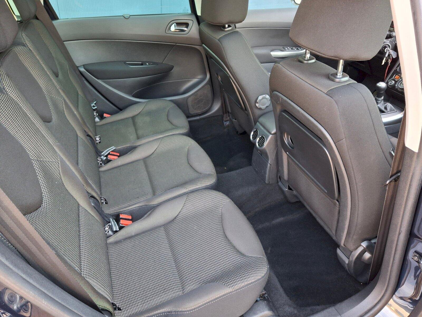 Peugeot 308 Kombi 1,6 l 88 kw