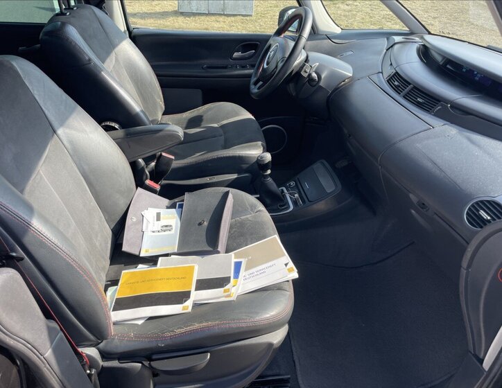 Renault Espace MPV 2,0 l 127 kw