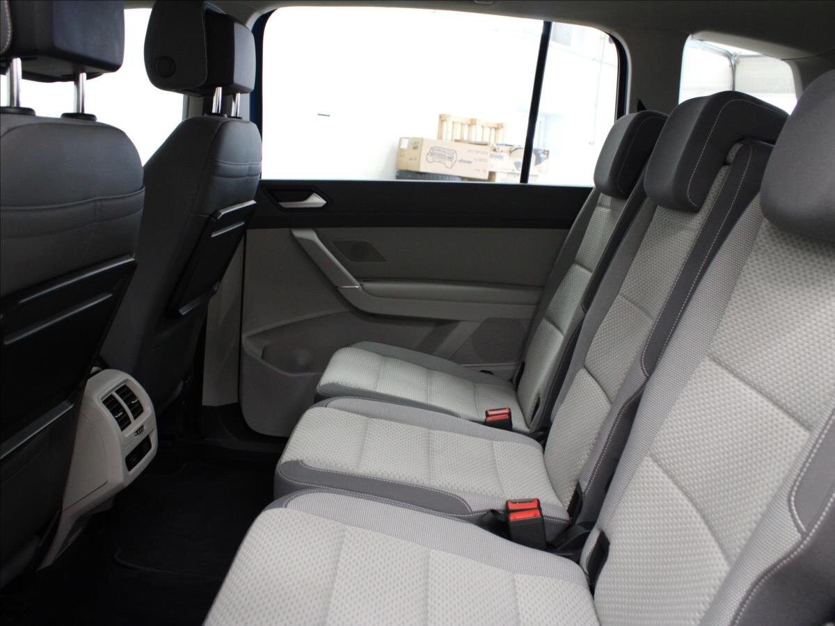 Volkswagen Touran Kombi 2,0 l 110 kw