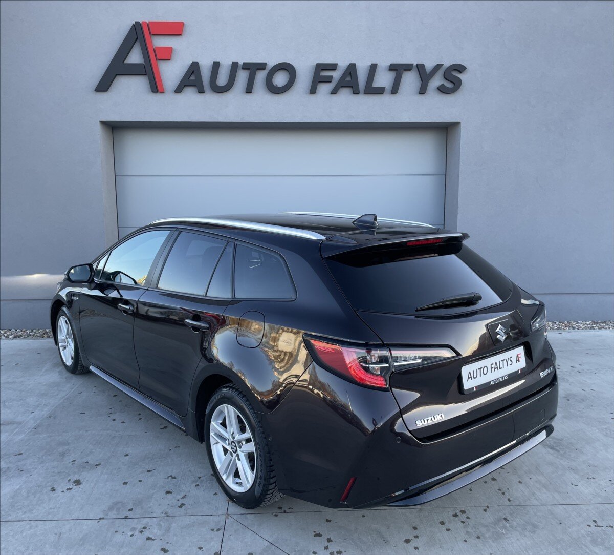 Suzuki Swace Kombi 1,8 l 72 kw