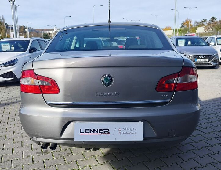 Škoda Superb 6