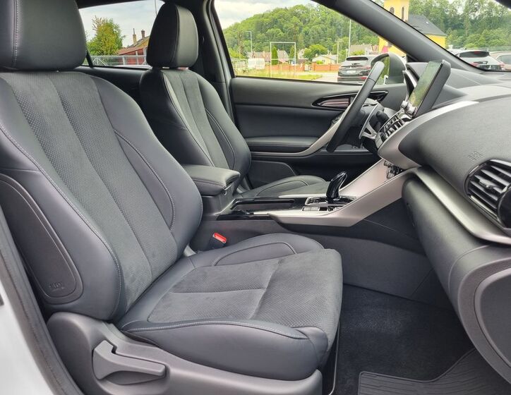 Mitsubishi Ostatní 10