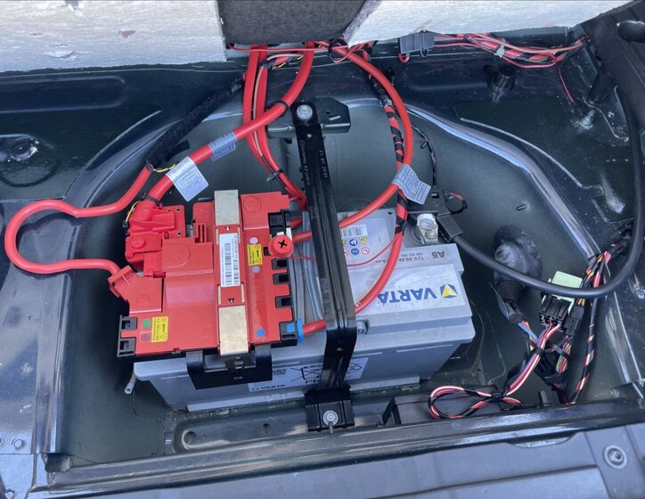 BMW Řada 5 Kombi 3,0 l 180 kw