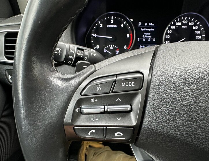 Hyundai i30 Kombi 1,6 l 85 kw