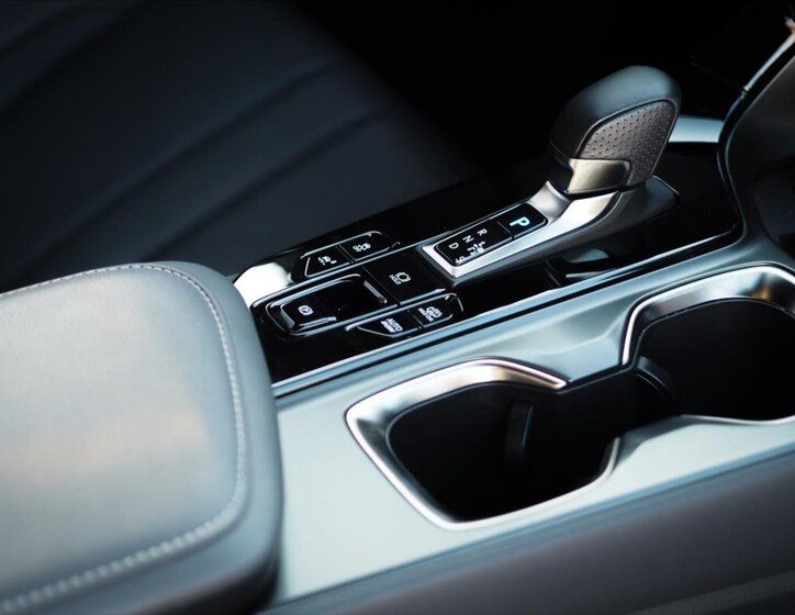 Lexus NX 450h plus 6