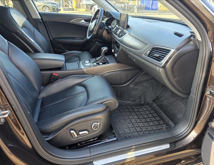 Audi A6 Allroad Kombi 3,0 l 200 kw