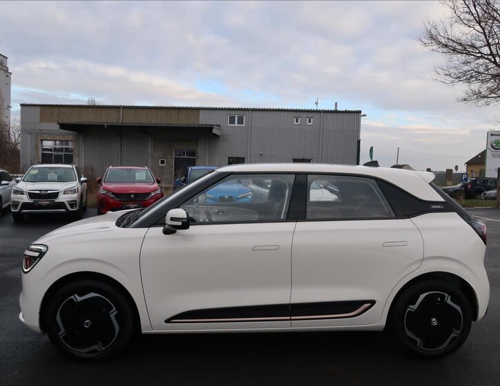 Dongfeng Box Hatchback 0,0 70 kw