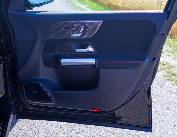 Mercedes-Benz GLA 15