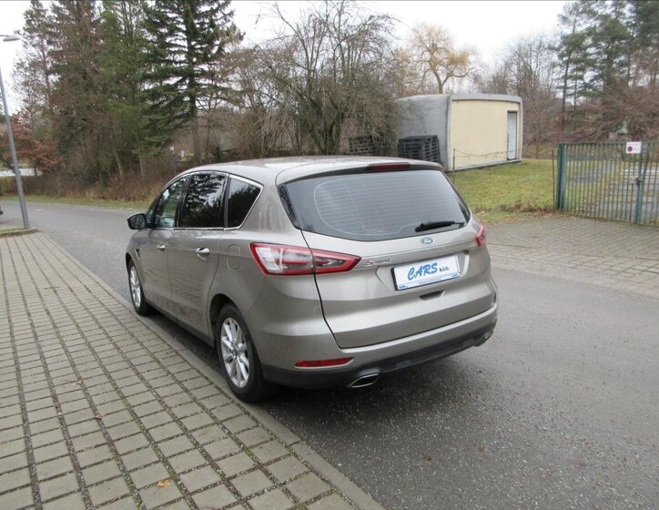 Ford S-MAX Hatchback 2,0 l 132 kw