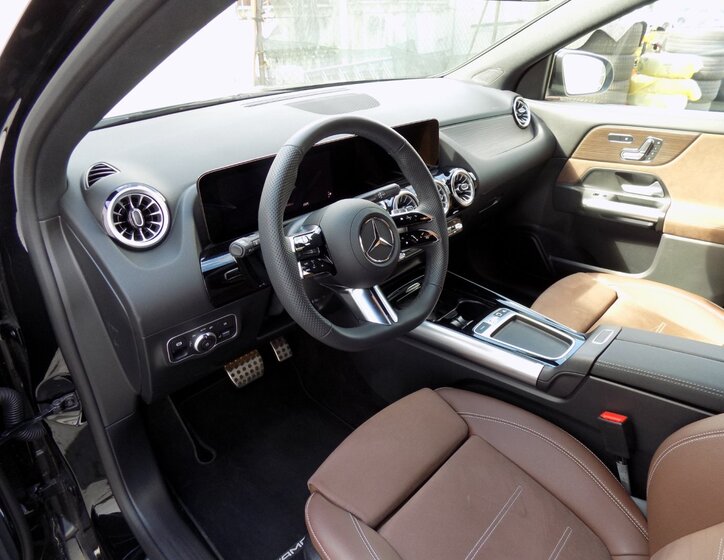 Mercedes-Benz GLA SUV / Terénní 2,0 l 110 kw