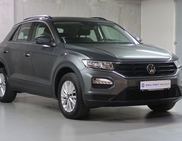 Volkswagen T-Roc 3