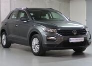 Volkswagen T-Roc 3