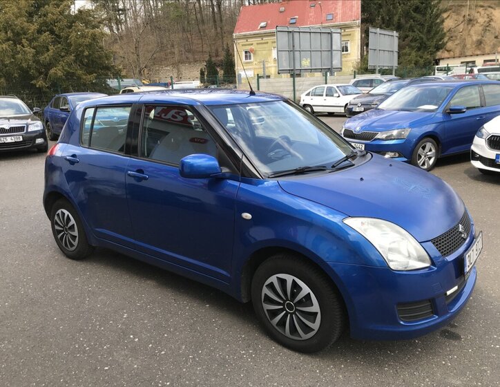 Suzuki Swift Hatchback 1,3 l 67 kw