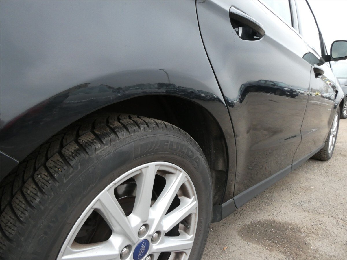 Ford S-MAX MPV 2,0 l 110 kw