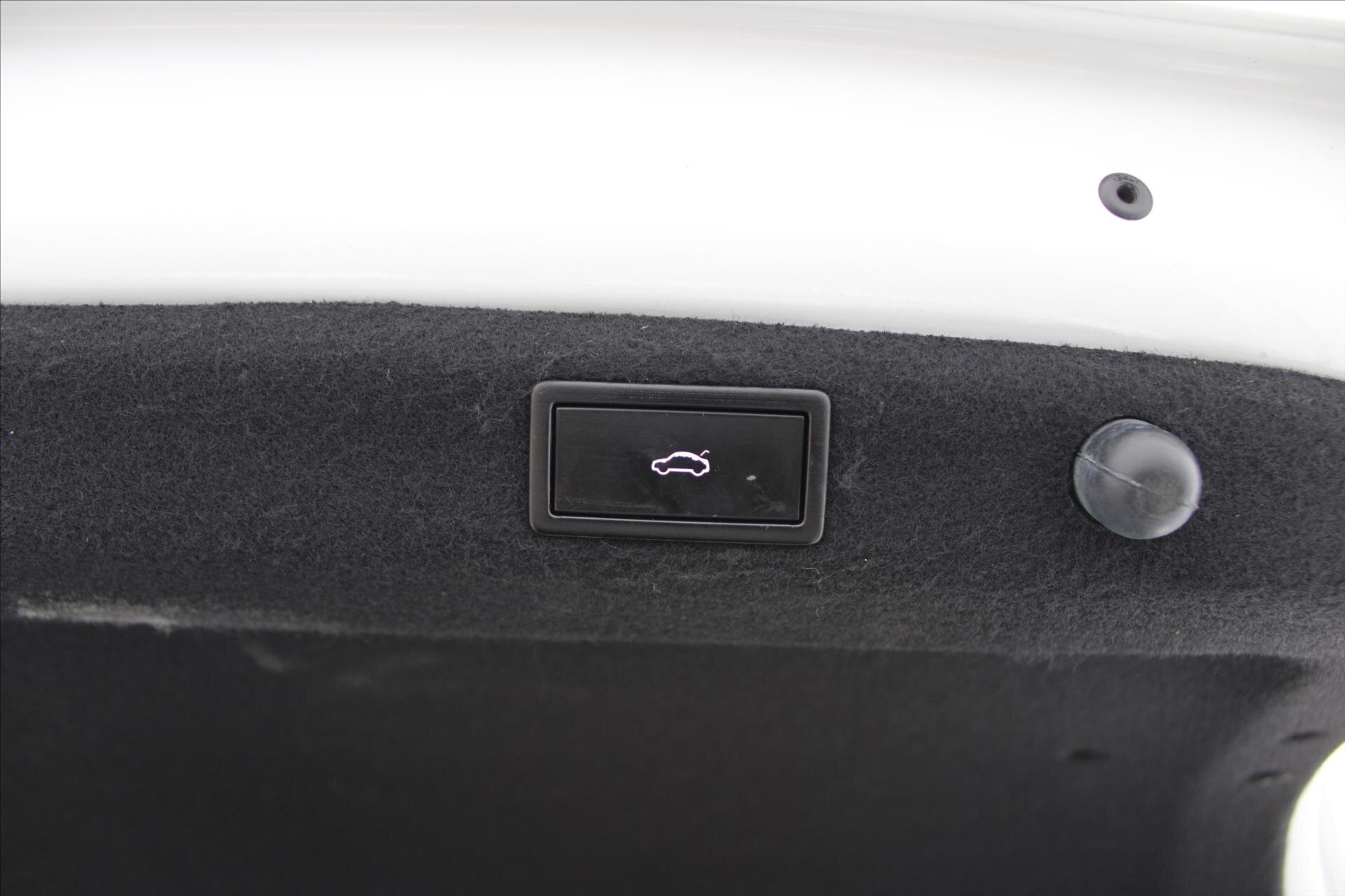 Škoda Superb Liftback 2,0 l 110 kw