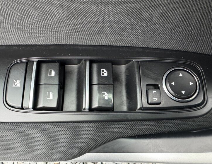 KIA Ceed Hatchback 998,0 73 kw