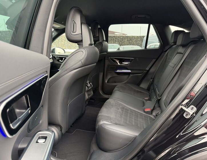 Mercedes-Benz GLC SUV 2,0 l 145 kw