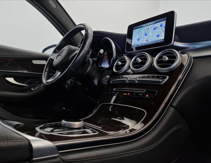 Mercedes-Benz GLC 16
