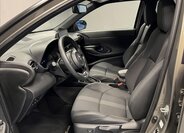 Toyota Yaris Cross 9