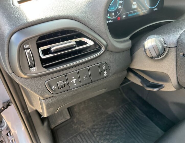 Hyundai i30 Kombi 998,0 73 kw