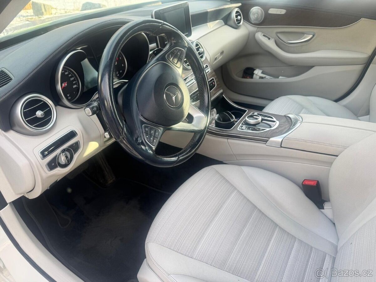 Mercedes-Benz Třídy C Kombi 0,0 0