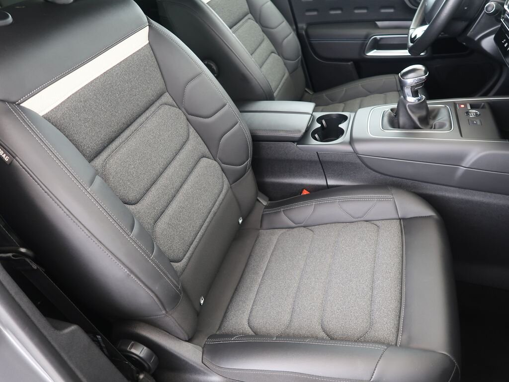 Citroën C5 Aircross SUV / Terénní 1,2 l 96 kw