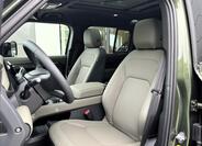 Land Rover Defender 13