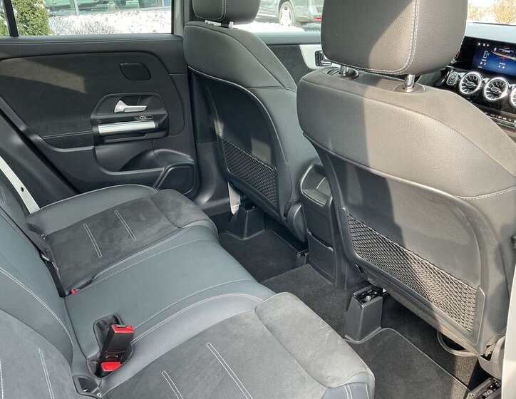 Mercedes-Benz GLA SUV 2,0 l 110 kw