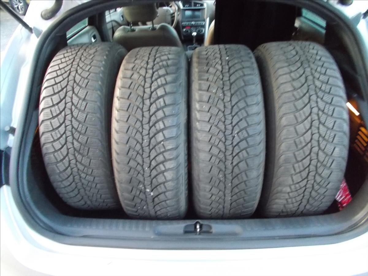 Citroën DS4 Hatchback 1,6 l 120 kw