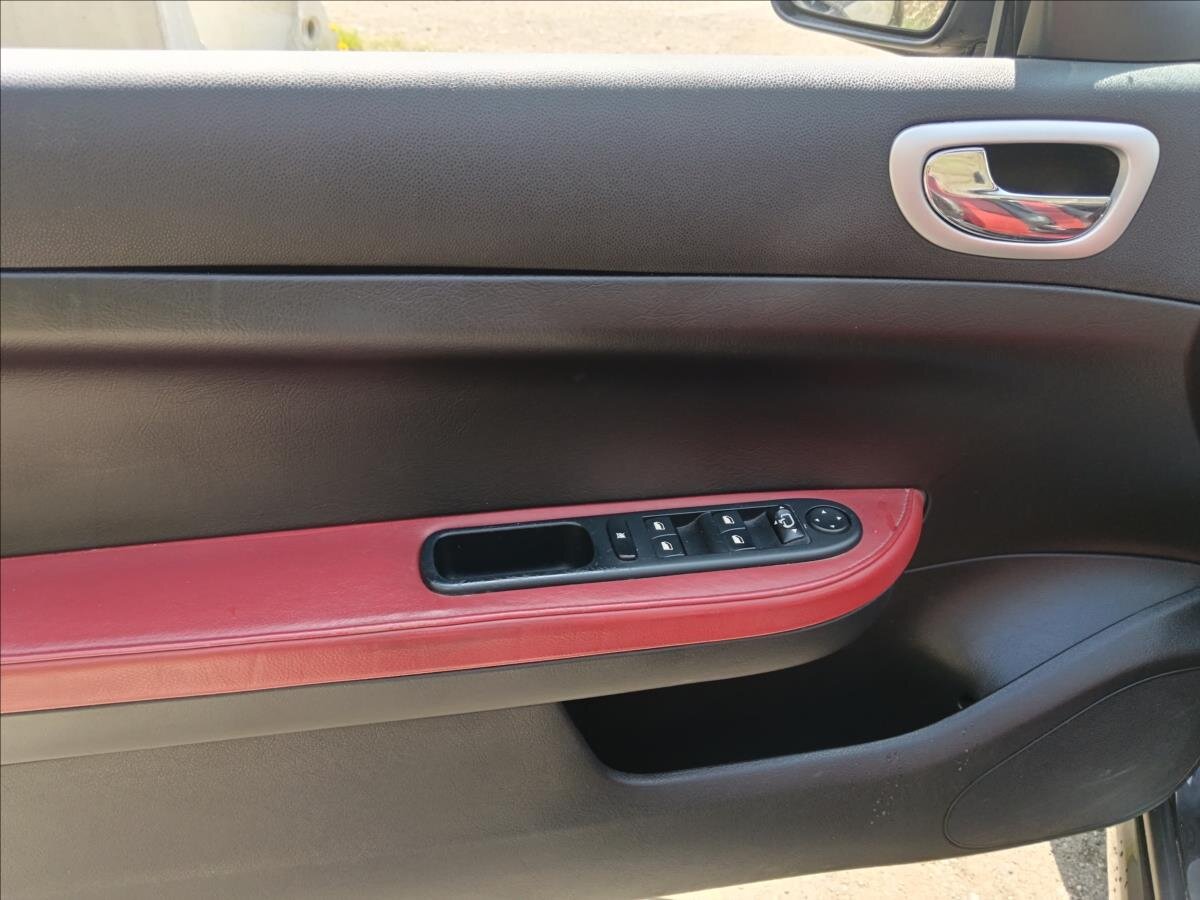 Peugeot 307 Kabriolet 2,0 l 103 kw