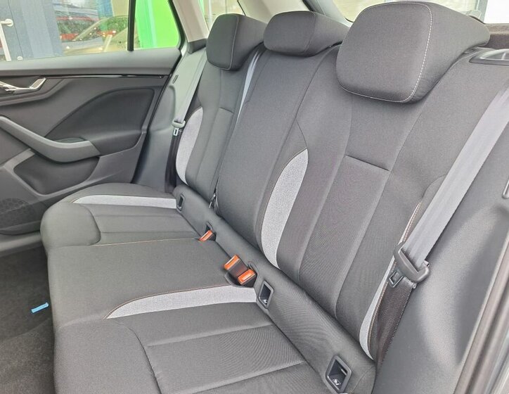 Škoda Kamiq SUV 999,0 85 kw