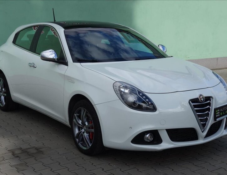 Alfa Romeo Giulietta Hatchback 2,0 l 128 kw