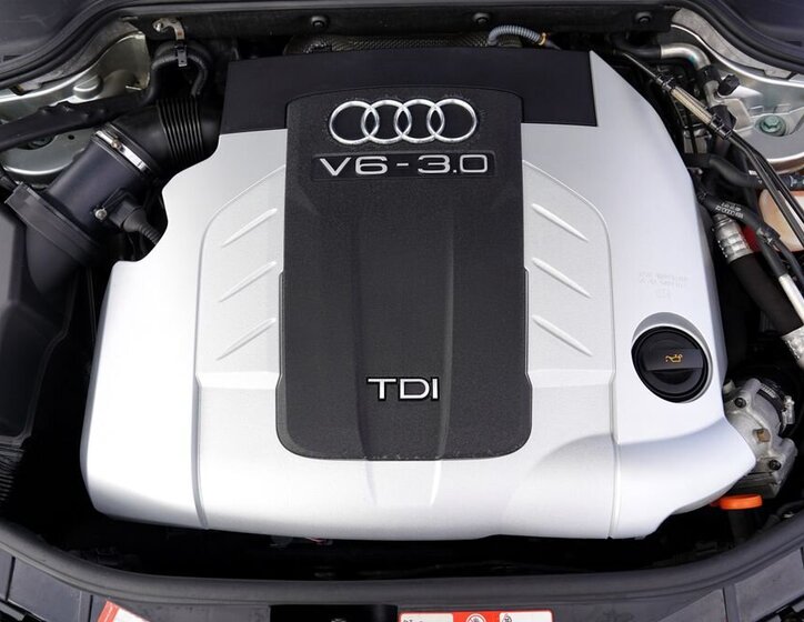 Audi A8 Sedan 3,0 l 171 kw