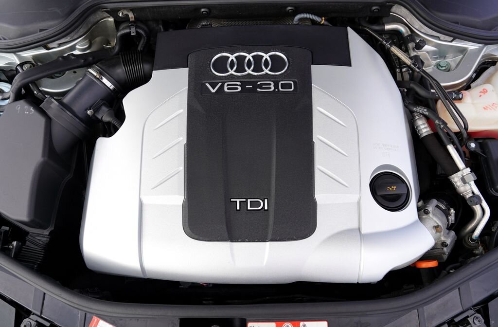 Audi A8 Sedan 3,0 l 171 kw