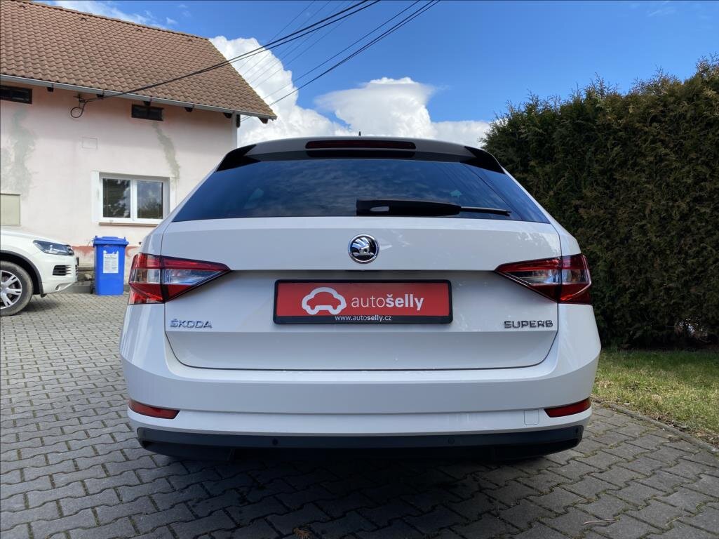 Škoda Superb Kombi 2,0 l 110 kw