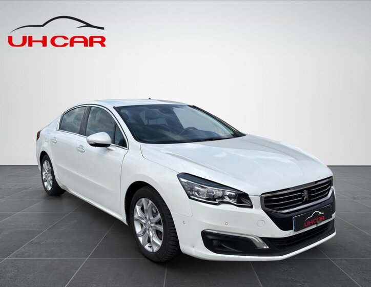 Peugeot 508 Sedan / Limuzína 2,0 l 120 kw