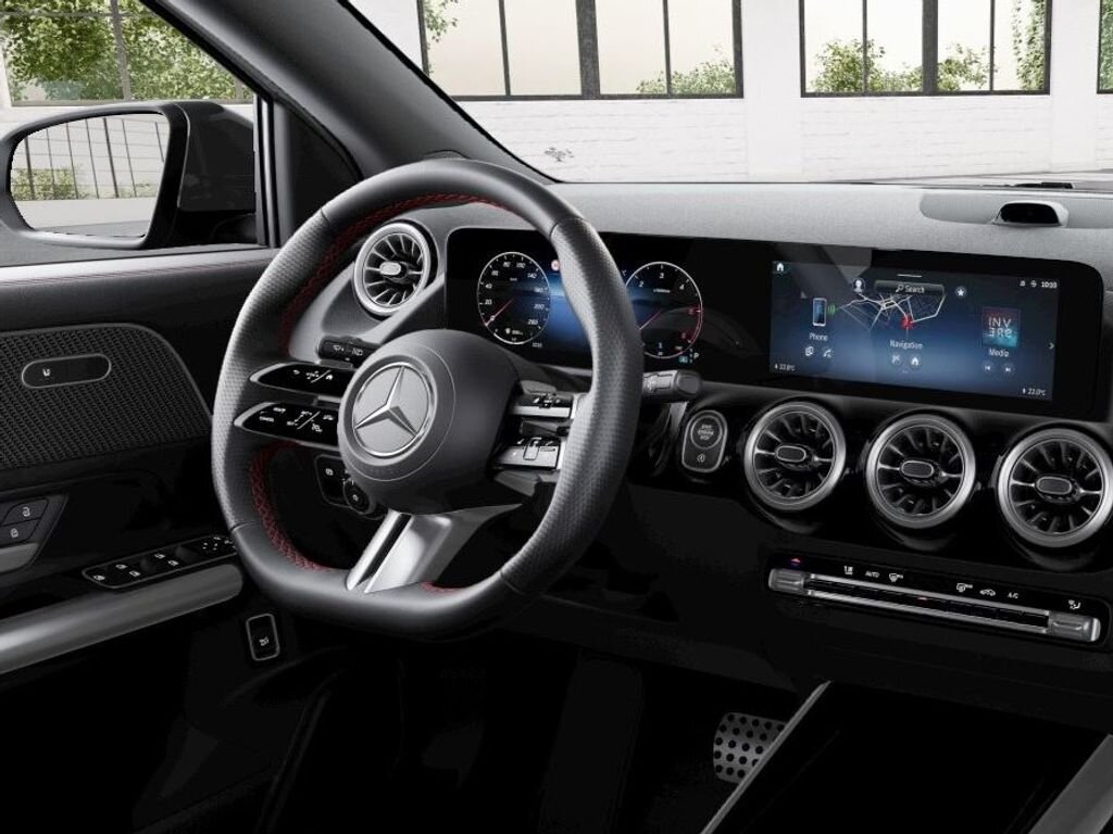 Mercedes-Benz GLA SUV / Terénní 2,0 l 110 kw